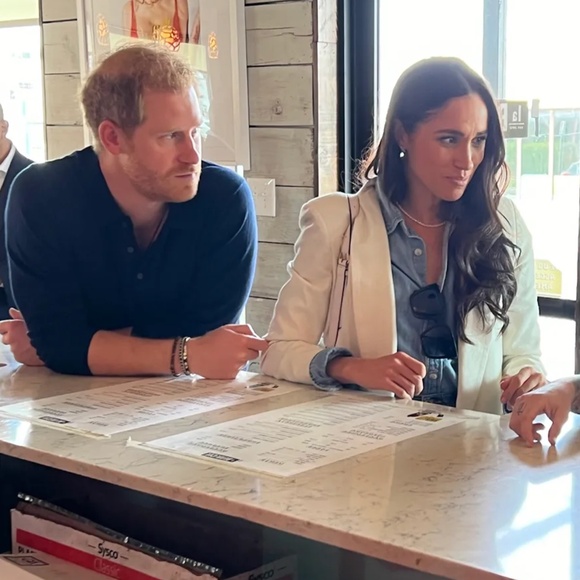 Heidi Merrick Jackets & Blazers - Heidi Merrick Zelda Blazer - Ivory Silk & Hemp ASO Meghan Markle